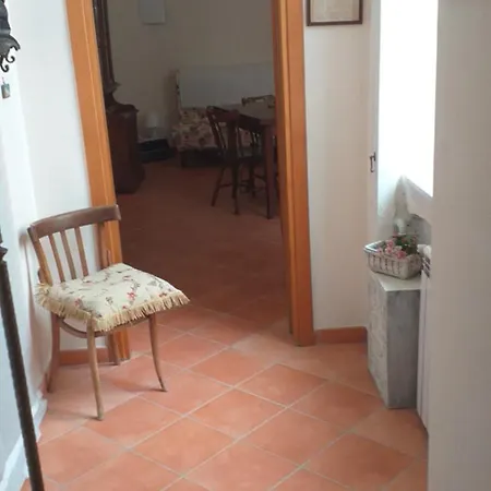 Apartment O Munaciell A Piazza Plebiscito Con Vista San Martino Naples