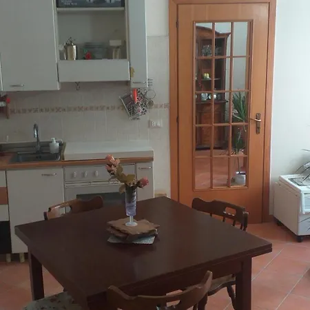 O Munaciell A Piazza Plebiscito Con Vista San Martino Appartement *